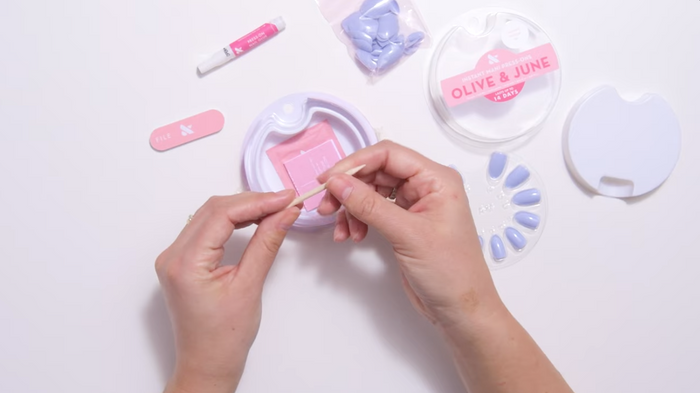 How to: Press-On Nails