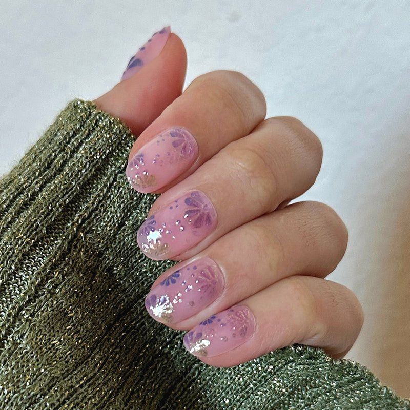 3D Chrome Blooms - Press-On | Short | Round - Press-On