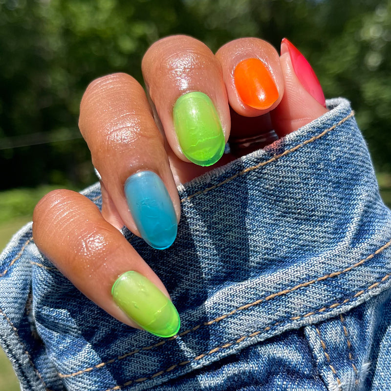 picture of Neon Rainbow Jelly - Press-On | Medium | Oval