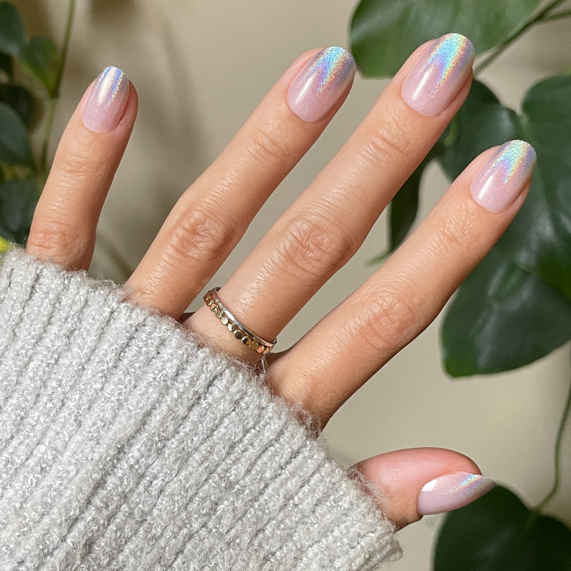 picture of Holographic Gradient - Press-On | Short | Round