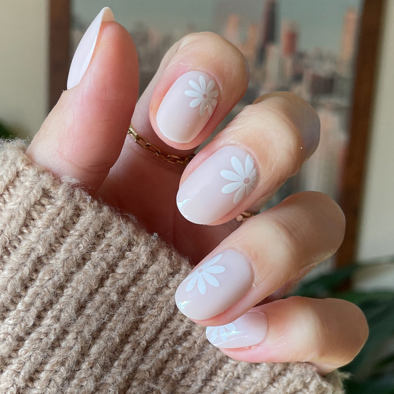 picture of Daisy Pop | Short | Round - Tab Press-On