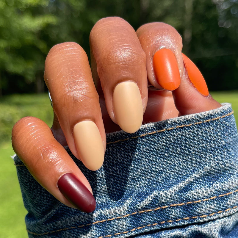 picture of Mixed Matte Fall French - Press-On | Medium | Oval