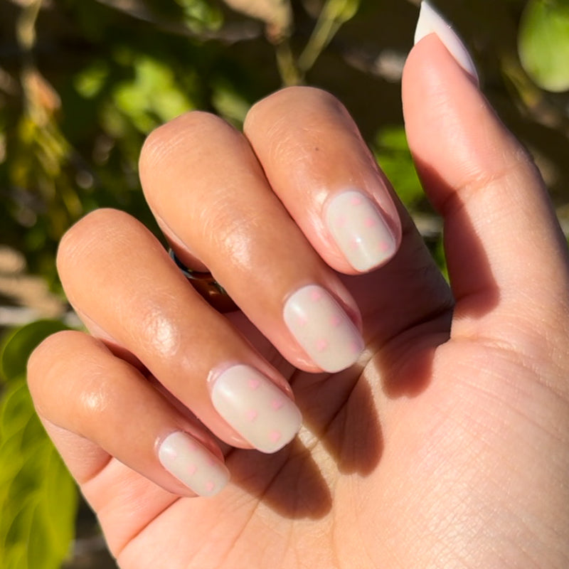 picture of Heart Shower | Extra Short | Squoval - Tab Press-On