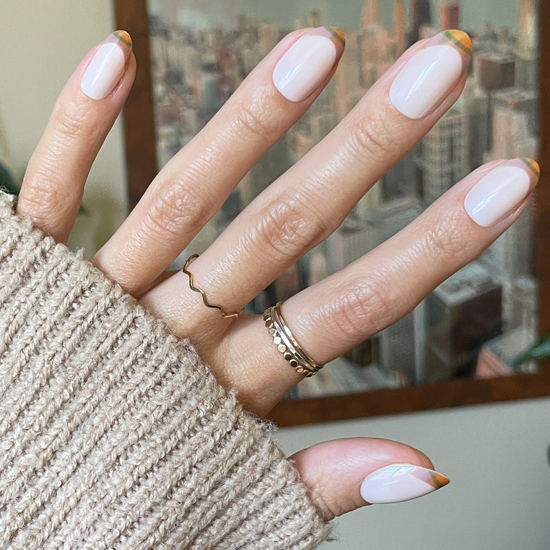 picture of Plaid Fall French - Press-On | Medium | Oval