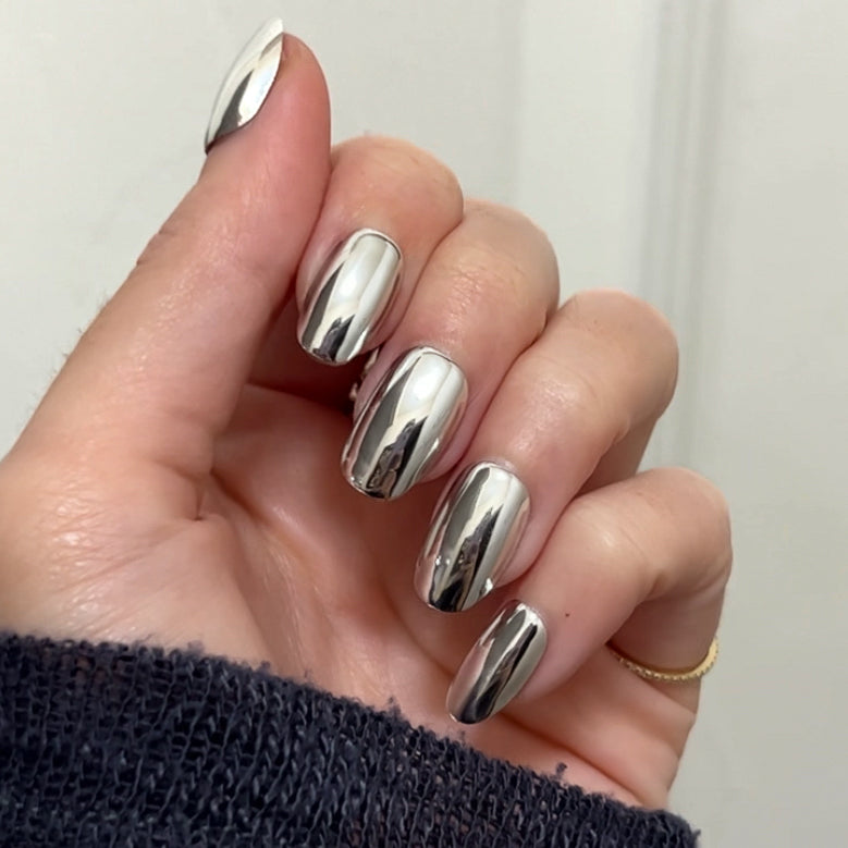 picture of Mirror Chrome - Press-On | Short | Round