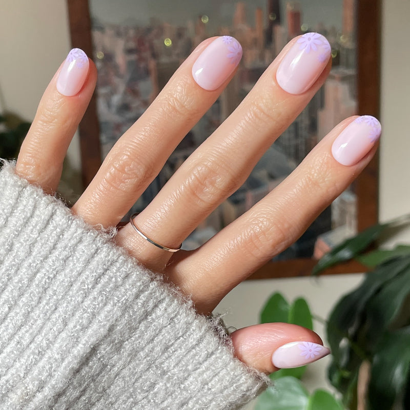 picture of Floral Tip | Short | Round - Tab Press-On