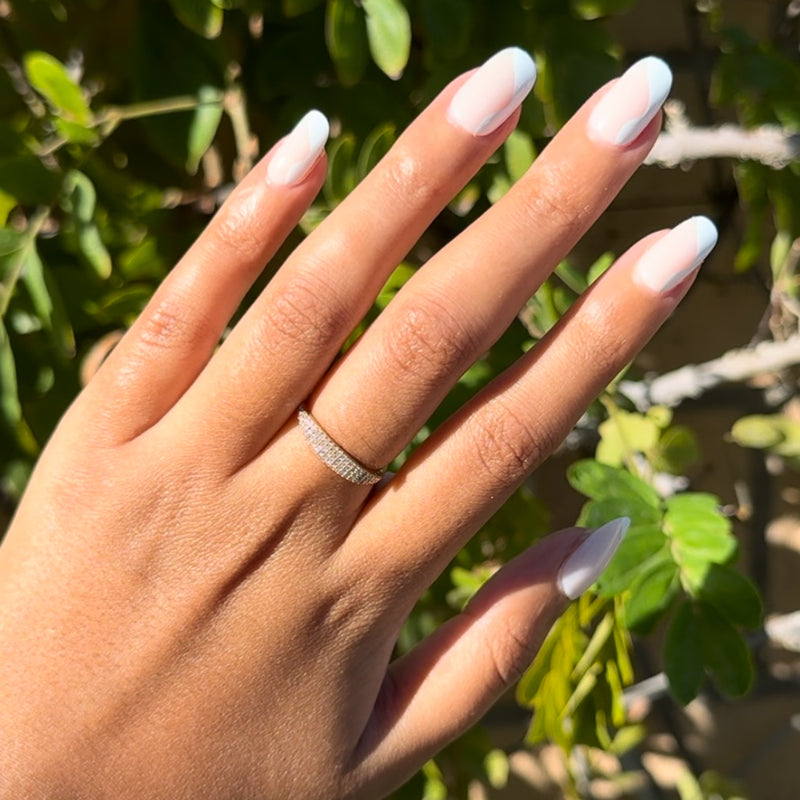 picture of Side Swirl | Short | Round - Tab Press-On