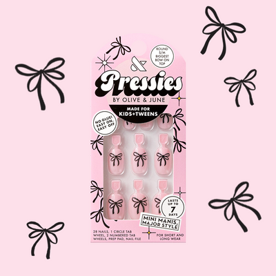 Biggest Bow On Top - Pressies | Short Medium | Round Biggest Bow On Top - Pressies | Short Medium | Round  Pressies