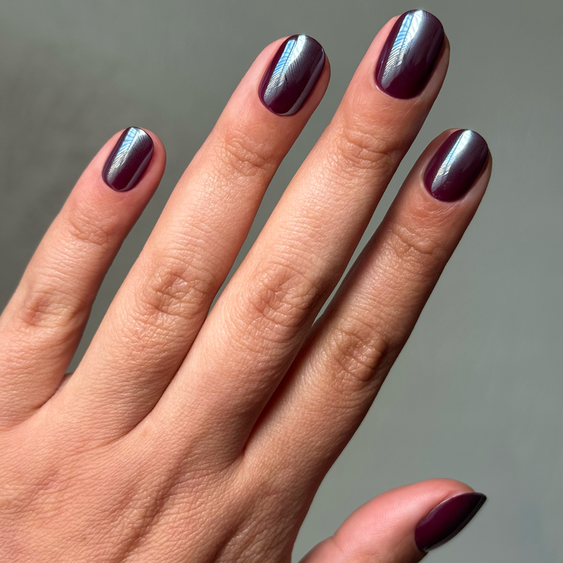 Black Cherry Chrome - Tab Press-on - Extra Short |  Round