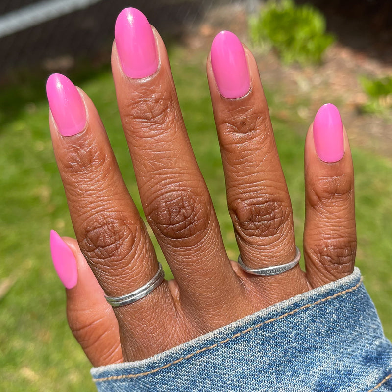 picture of How Do You Spell Bougainvillea? - Press-On | Medium | Oval