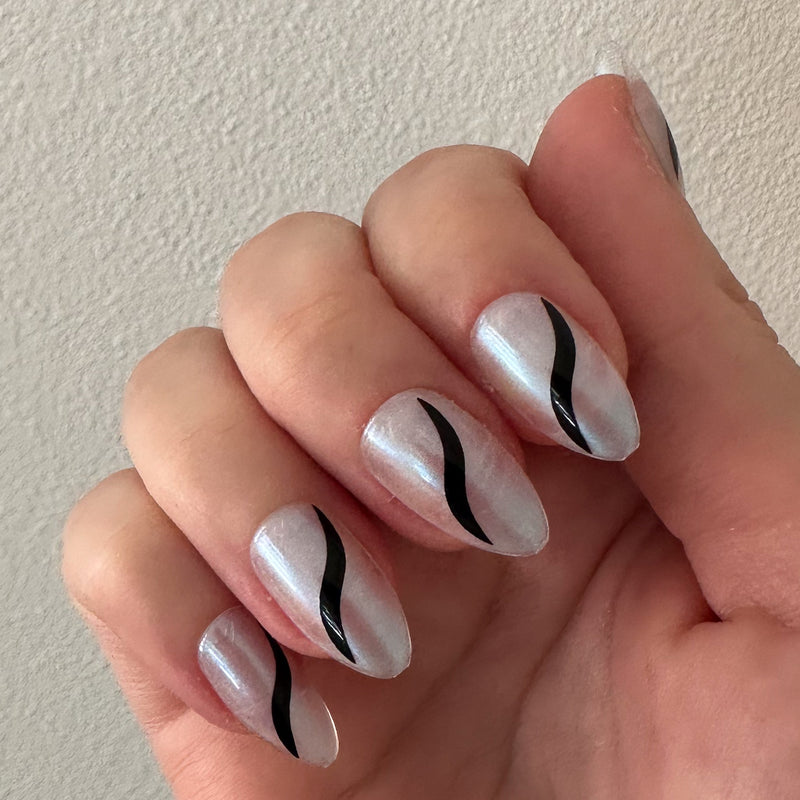 picture of Simple Twist - Press-On | Medium | Almond