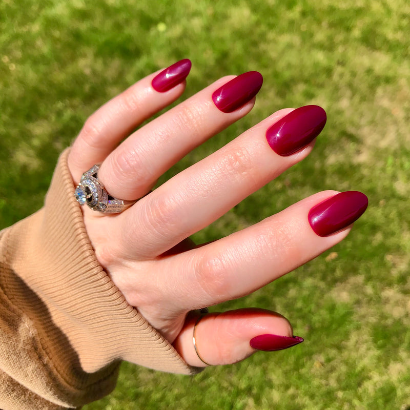 Cabernet | Medium | Oval - Tab Press-On - Tab Press-On