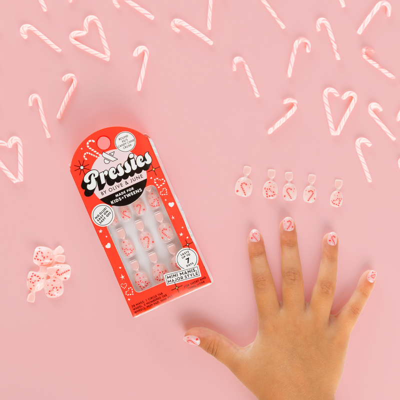 Candy Cane Crush - Pressies | Extra Short Short | Round - Pressies