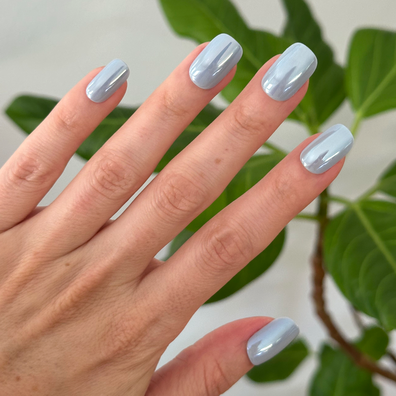 Powder Blue Chrome - Tab Press Ons | Short | Squoval