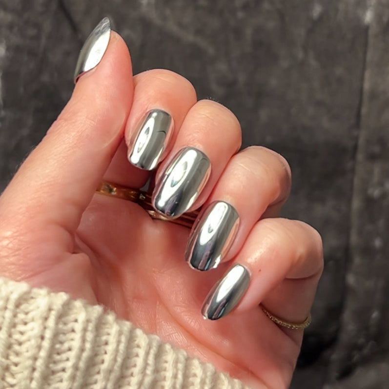 picture of Mirror Chrome - Press-On | Short | Round