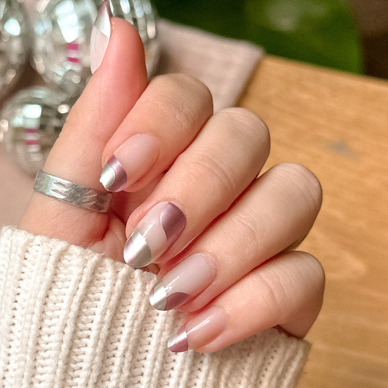 picture of Metallic Swirls - Press-On | Medium | Oval