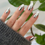 Dark Saber Holographic Chrome - Press-Ons | Medium | Almond