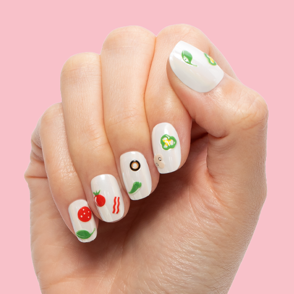 picture of White Chrome - Press-On | Extra Short | Squoval