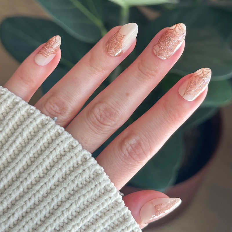Glitter Spiderwebs - Press-On | Medium | Almond