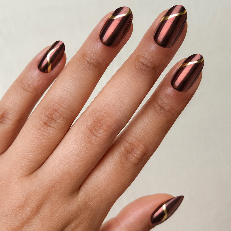 Gold Drizzle - Press-On | Medium | Oval