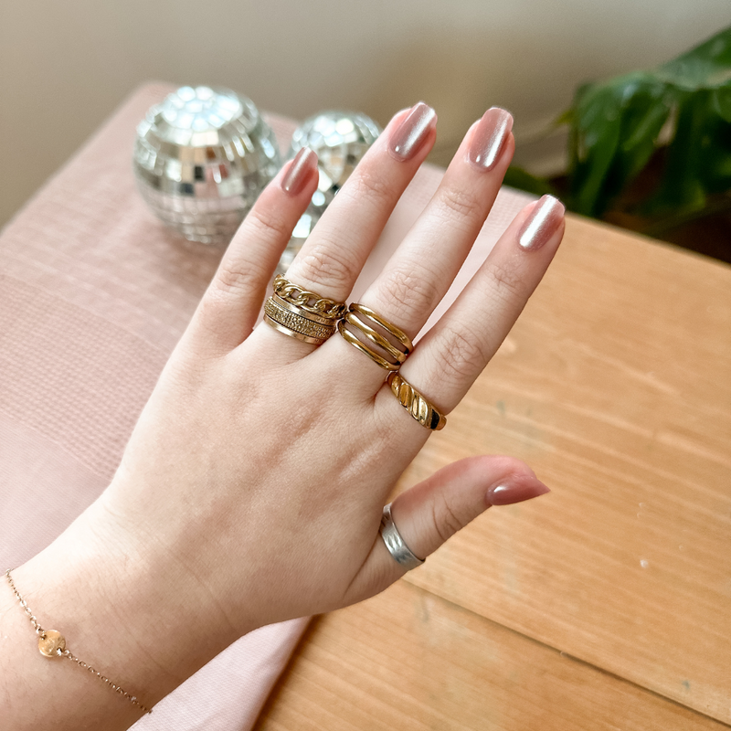 picture of HZ Velvet - Press-On | Short | Squoval