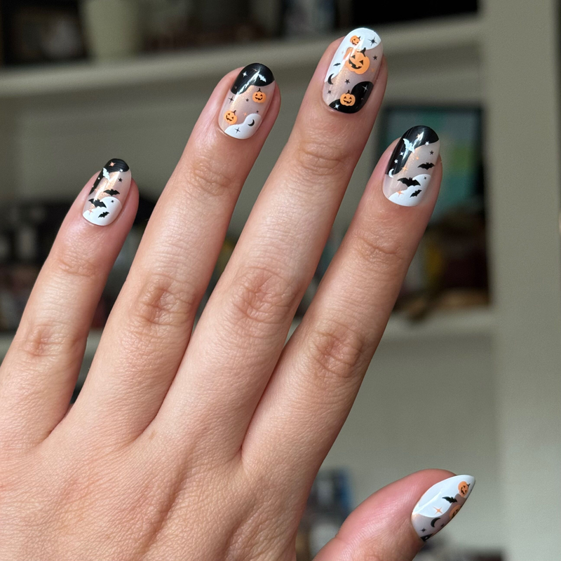 Halloween Forever - Press-On | Short | Round