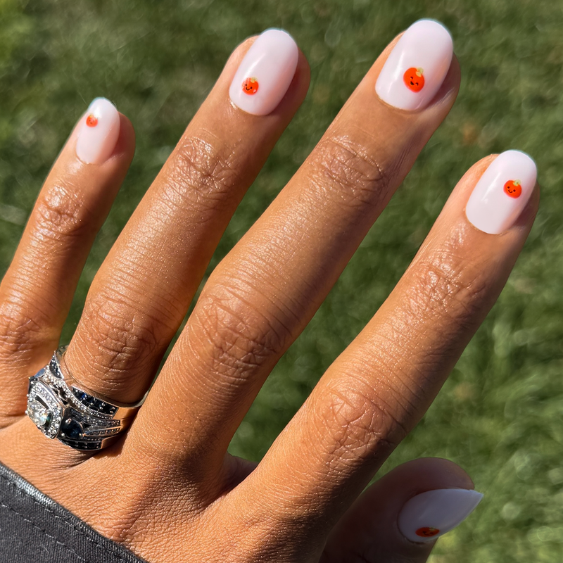 Jack-o-Lanterns - Press-On | Extra Short | Round