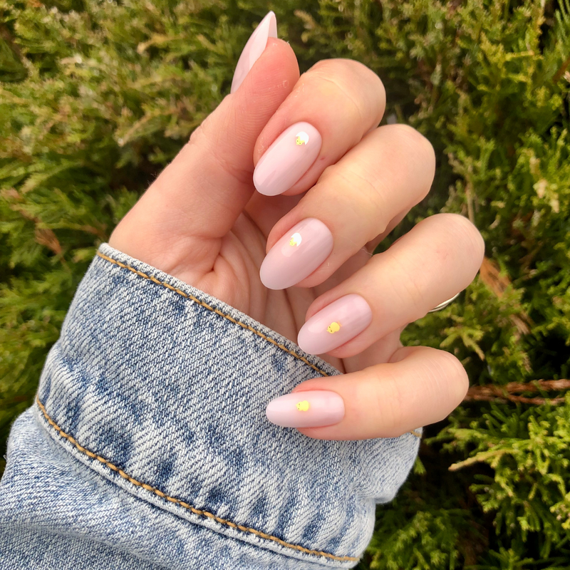 picture of Cheerful Chicks - Press-On | Medium | Oval