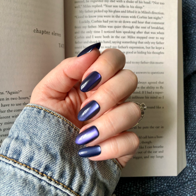 picture of Velvet Rain - Press-On | Medium | Oval