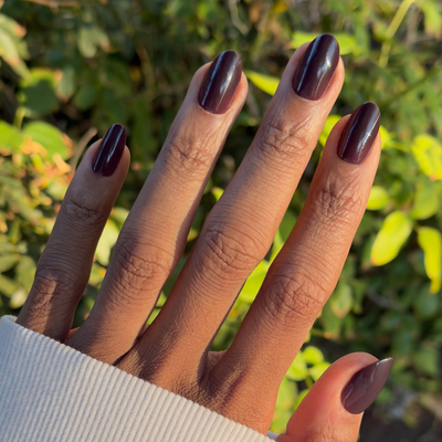 Let’s Stay In - Press-On | Medium | Oval on customer