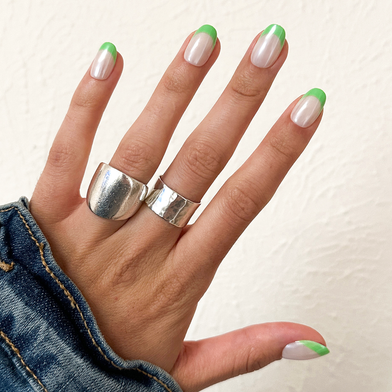 picture of Lime Chrome French - Press-On | Short | Round