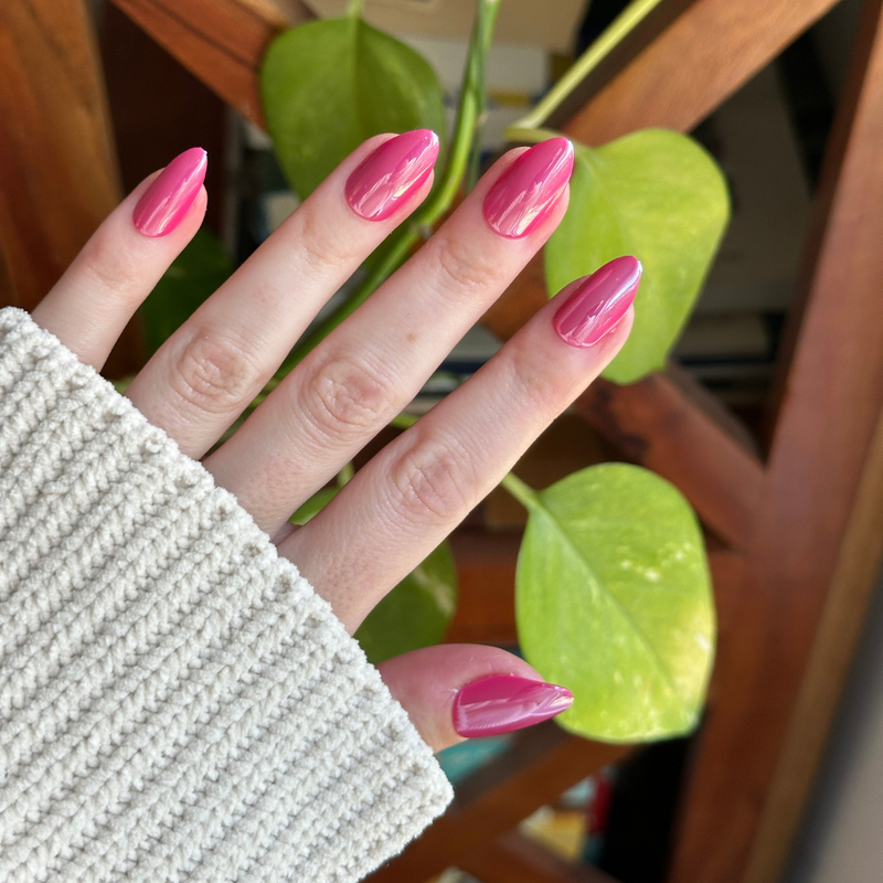 picture of Magenta Chrome - Press-On | Medium | Almond