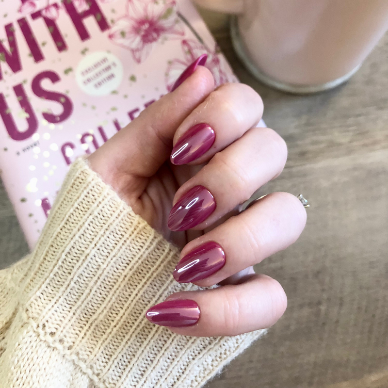 picture of Magenta Chrome - Press-On | Medium | Almond