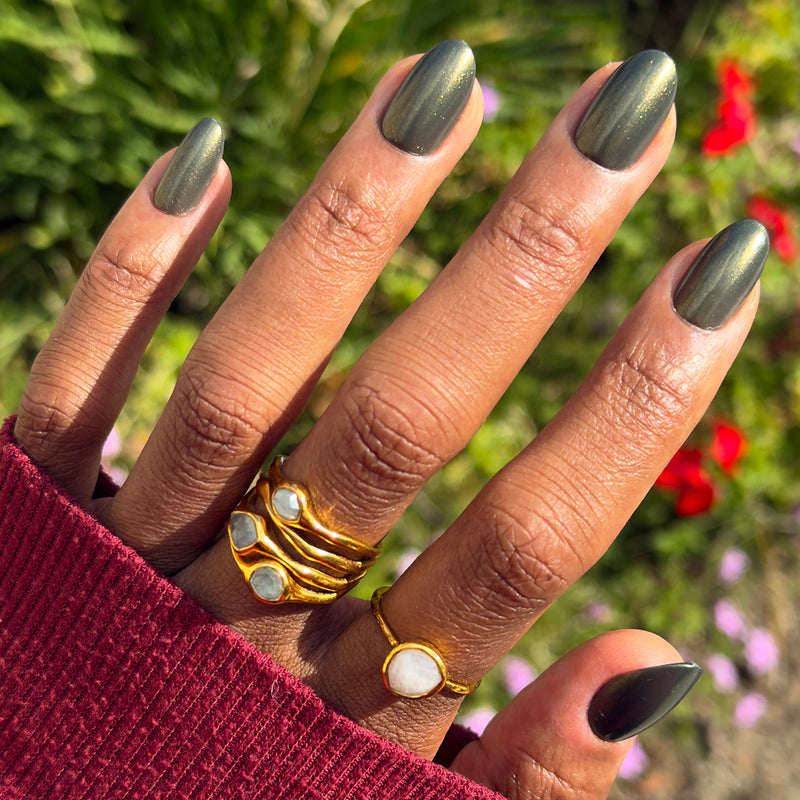 Martini Chrome - Press-On | Medium | Oval – Olive and June