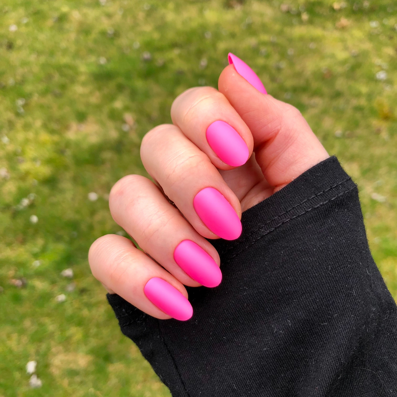 picture of Matte Neon Flamingo - Press-On | Medium | Oval