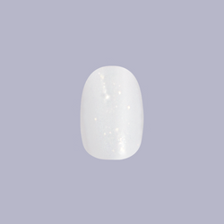 Milky Shimmer - Press-On | Short | Round