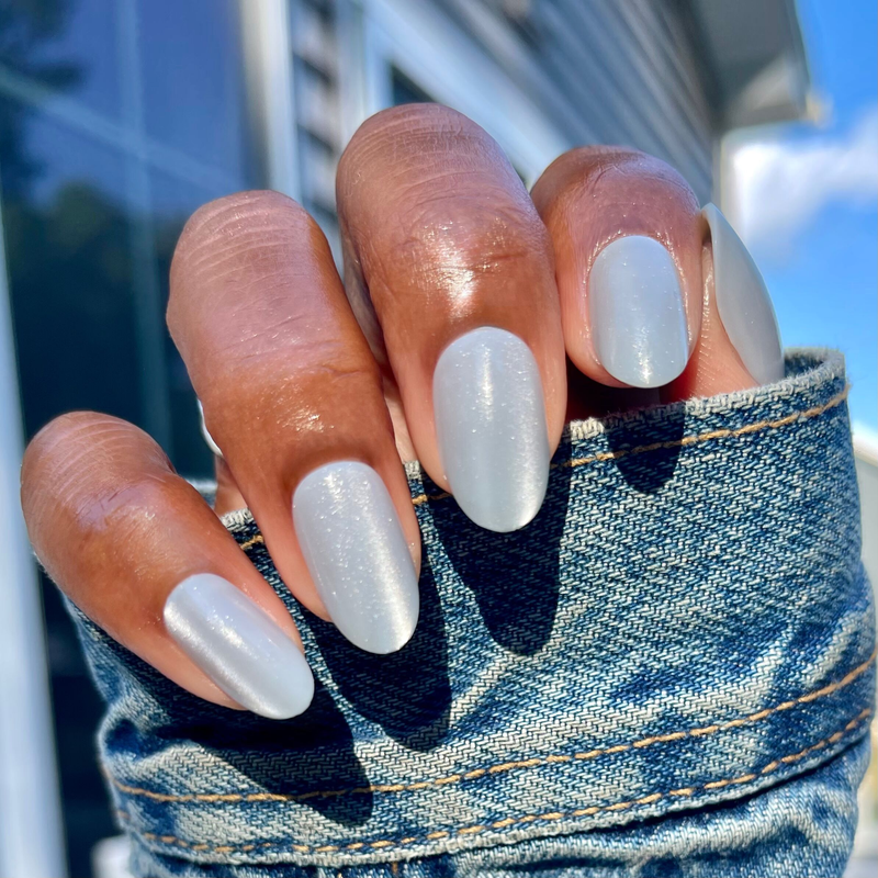 picture of Misty Velvet - Press-On | Medium | Oval