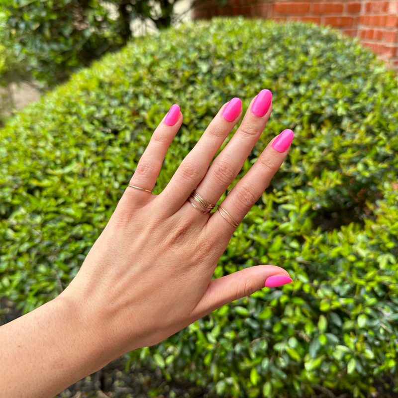 picture of Neon Flamingo | Short | Round - Tab Press-On