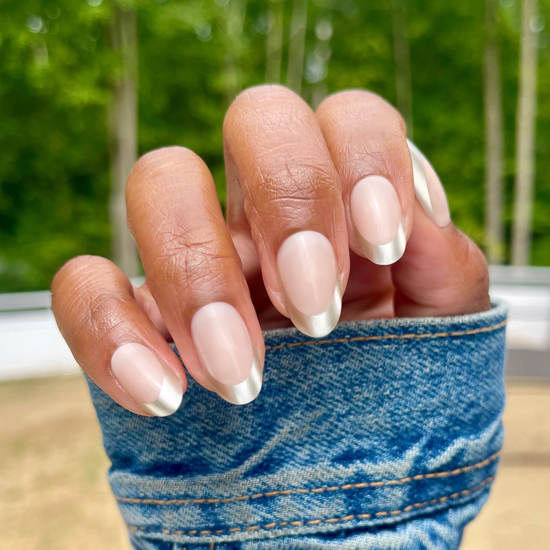 picture of Neutral Chrome French - Press-On | Medium | Oval