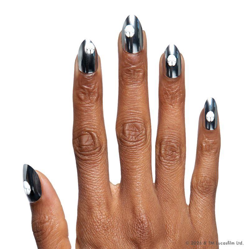 Dark Saber Holographic Chrome - Press-Ons | Medium | Almond - Press-On