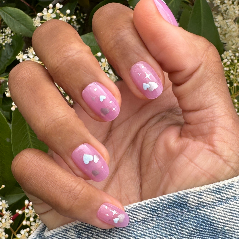 picture of Puffy Hearts - Press-On | Short | Round