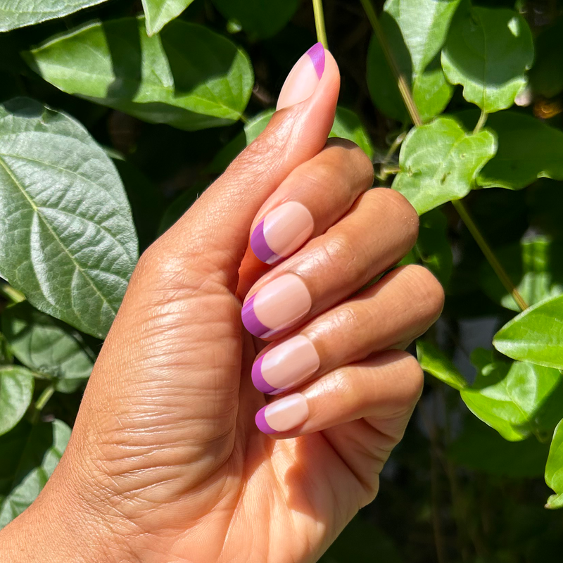 Purple Chrome Velvet - Press-On | Extra Short | Round