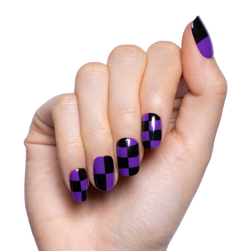 Purple Checker Party | Short | Squoval - Tab Press-On