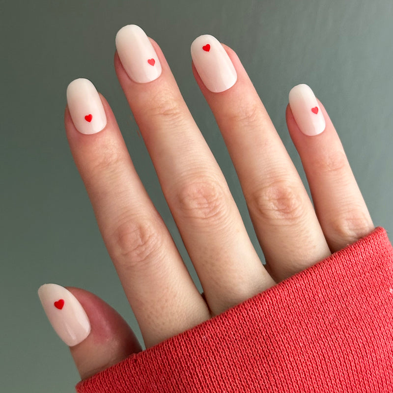 picture of Red Hearts | Short | Round - Tab Press-On