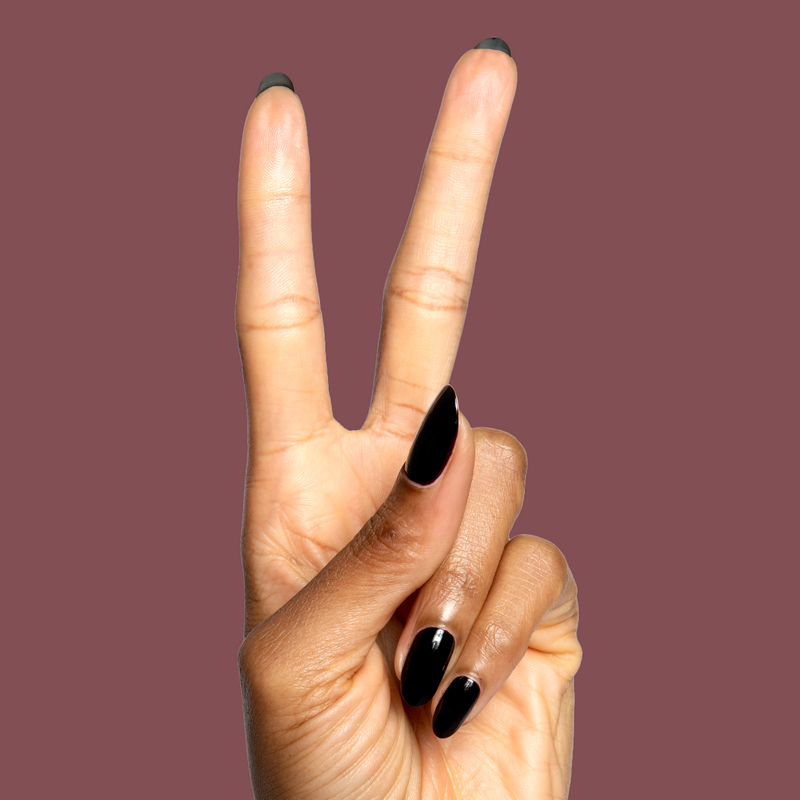 Shop Til You Drop a Creme Reds  Shop Til You Drop