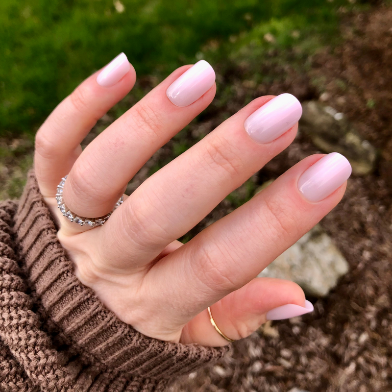 picture of Sheer Pink Gradient - Press-On | Short | Squoval