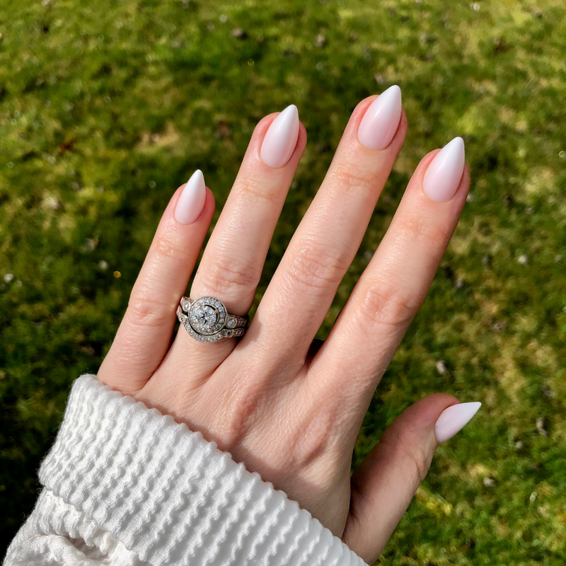 picture of Strawberry Gradient - Press-On | Medium | Stiletto