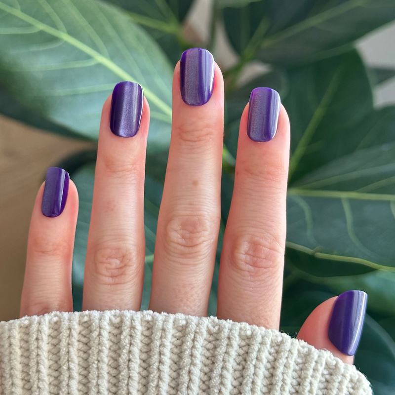 picture of Velvet Pouf Velvet - Press-On | Short | Squoval