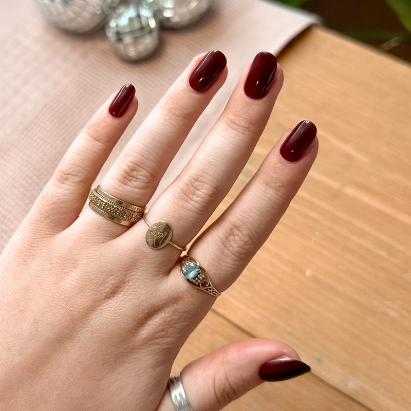 picture of Vineyard | Short | Round - Tab Press-On