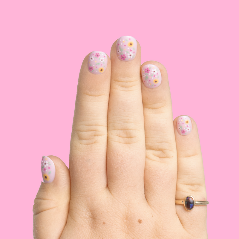 Wild for Wildflowers - Pressies | Extra Short Short | Round - Pressies